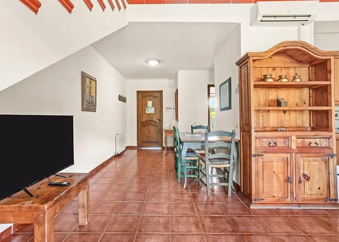 25 Lola Flores * Saint-Tropez