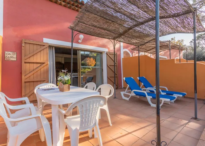 Villa 25 Lola Flores