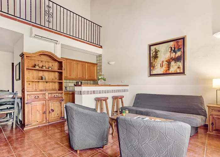 Villa 25 Lola Flores Saint-Tropez