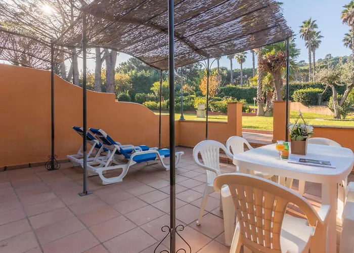 25 Lola Flores * Saint-Tropez