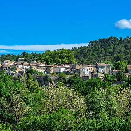 Villa 25 Lola Flores