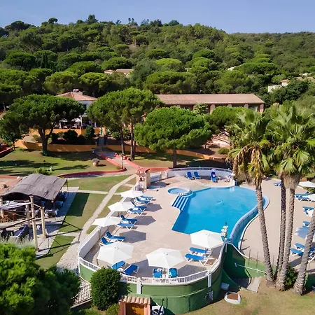 25 Lola Flores * Saint-Tropez