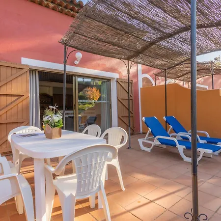 25 Lola Flores Villa *